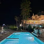 住宿加早餐酒店 Valentina Castle 4*