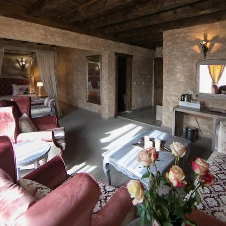 Valentina Castle Ognyanovo