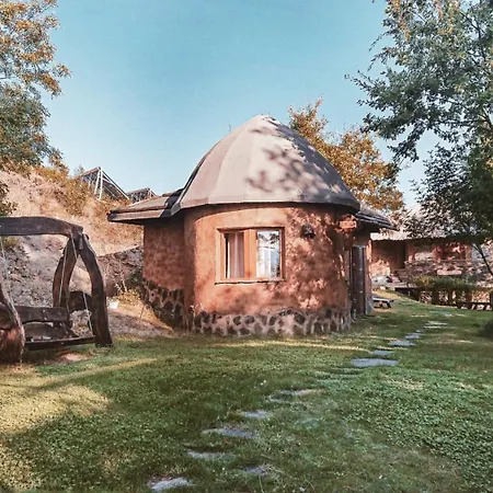 Valentina Castle Nocleg ze śniadaniem Ognianowo