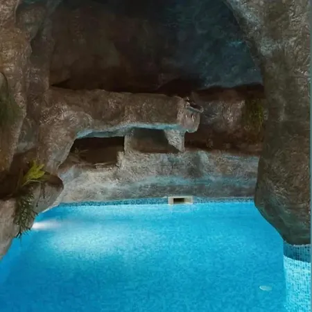 Valentina Castle Panzió