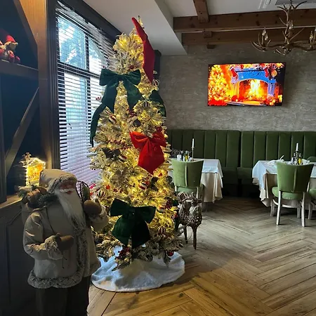 Nocleg ze śniadaniem Valentina Castle 4*