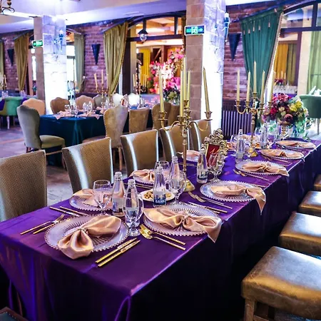 Alojamento de Acomodação e Pequeno-almoço Valentina Castle