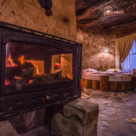 Valentina Castle Bed & Breakfast 4*