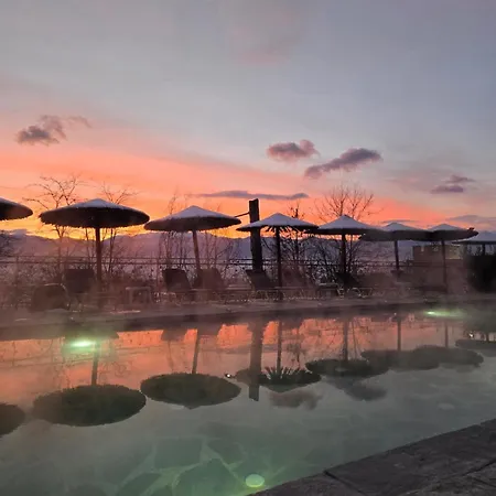 Bed & Breakfast Valentina Castle 4*