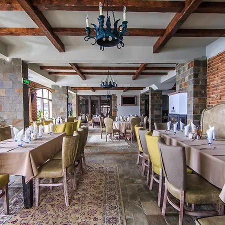 Valentina Castle Oda ve Kahvaltı