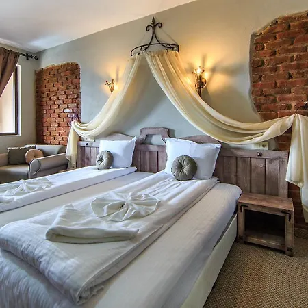 Alojamento de Acomodação e Pequeno-almoço Valentina Castle Ognyanovo (Blagoevgrad)