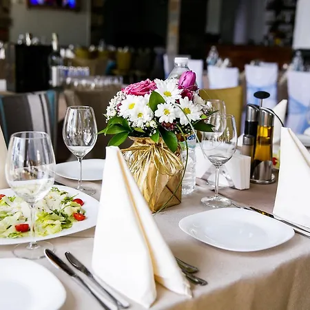 Alojamento de Acomodação e Pequeno-almoço Valentina Castle 4*